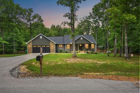 39 Pond Rd