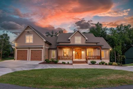 61 Joy Cir