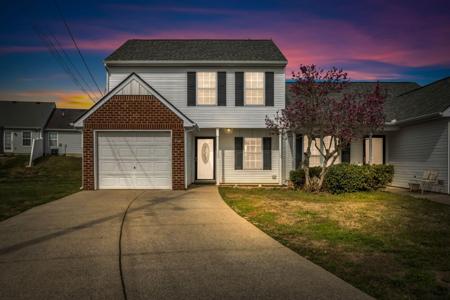 710 Erie Ct