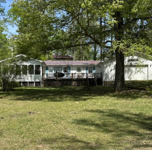 28 Cottage Cir