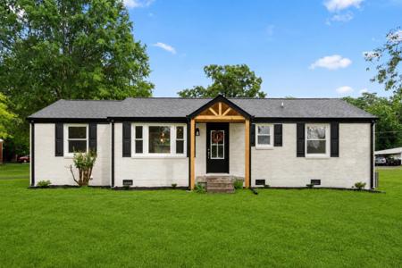 506 Carman Ave