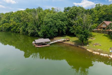 88 Hollingsworth Slough Rd