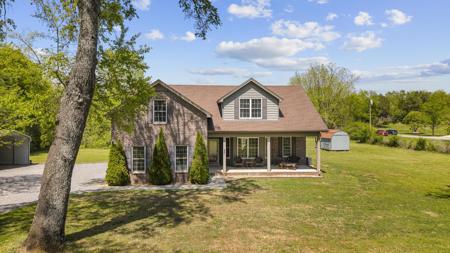 441 Meadowlark Ln