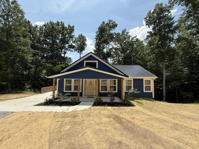 993 Throneberry Rd