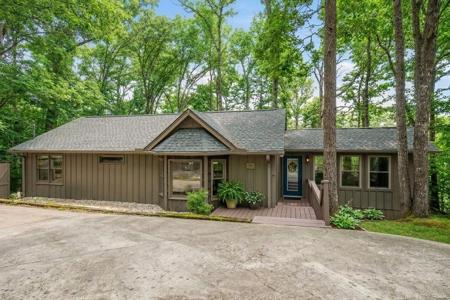 392 Winter Park Cir