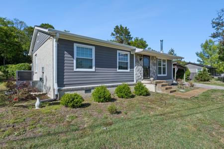 15 Cedar Creek Drive