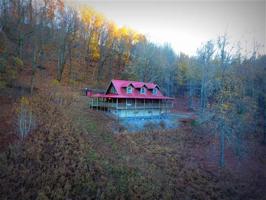 90 Jonesboro Ln