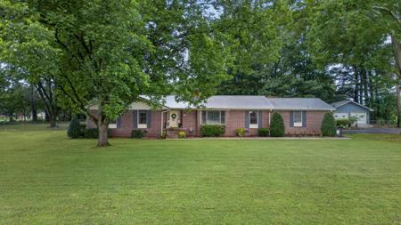 1405 Old Estill Springs Rd