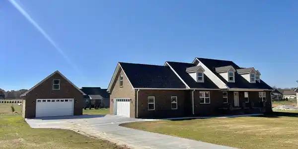 287 Randall Ln