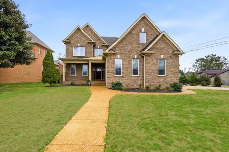 600 Lakemeade Pt