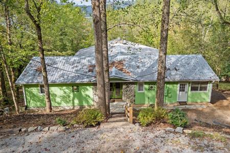 330 Hurricane Hill Rd