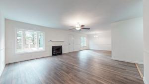 2340 Irby Ln