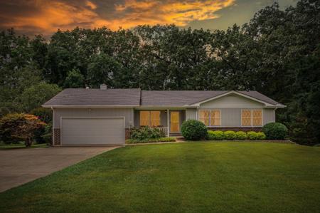1041 Dripping Springs Rd