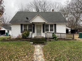 420 Laura Ave
