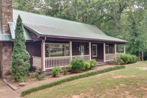 258 Oak Cir