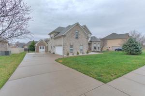 2333 Fox Creek Dr