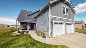 51 Suntan Ct