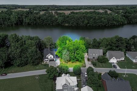 6 Cypress Point Dr