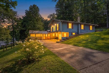 554 Hickman Shores Rd