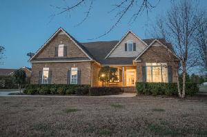 202 Barton Dr