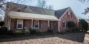 2618 Regency Park Dr