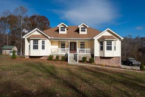 515 Lakeview St