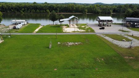 0 Tennessee River