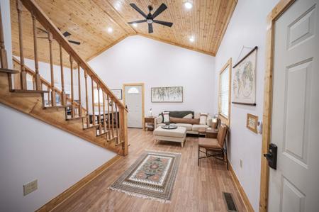 2281 Jefferson Rd