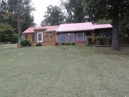 412 Hickman Shores Rd