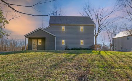 223 Magnolia Dr