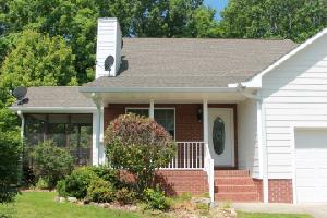 145 Rose Dr