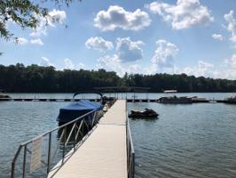 9 Cypress Point Dr