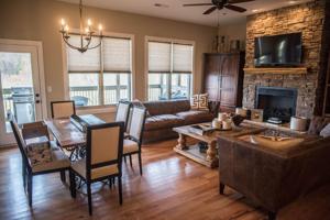 314 Floating Mill Rd