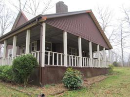 328 Lakeview St