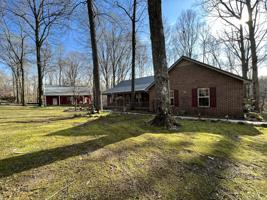 413 Lakeview Rd