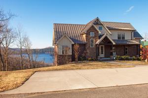 499 Maury Ln