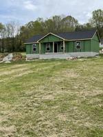 3 Horseshoe Ln