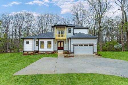 93 Trotters Circle