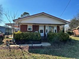 410 S Main St