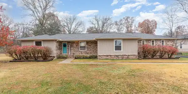110 Edison Cir