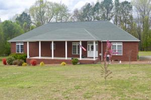 220 Eastbrook Rd