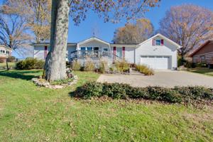 155 Lakeside Dr