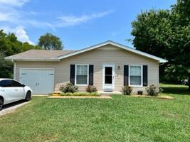 70 Lakeland Ct