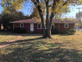 1702 Clydeway Dr