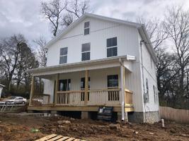 175 Evergreen Ln