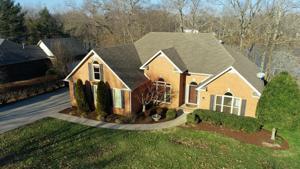 1631 Kensington Dr