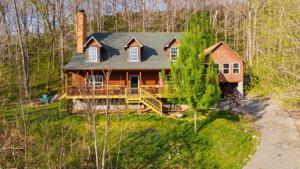 1160 Shoreside Dr