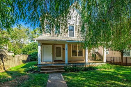 407 Colville Street