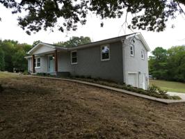 607 Main St
