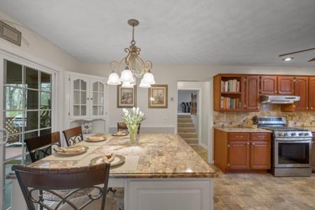 307 Dawn Place
